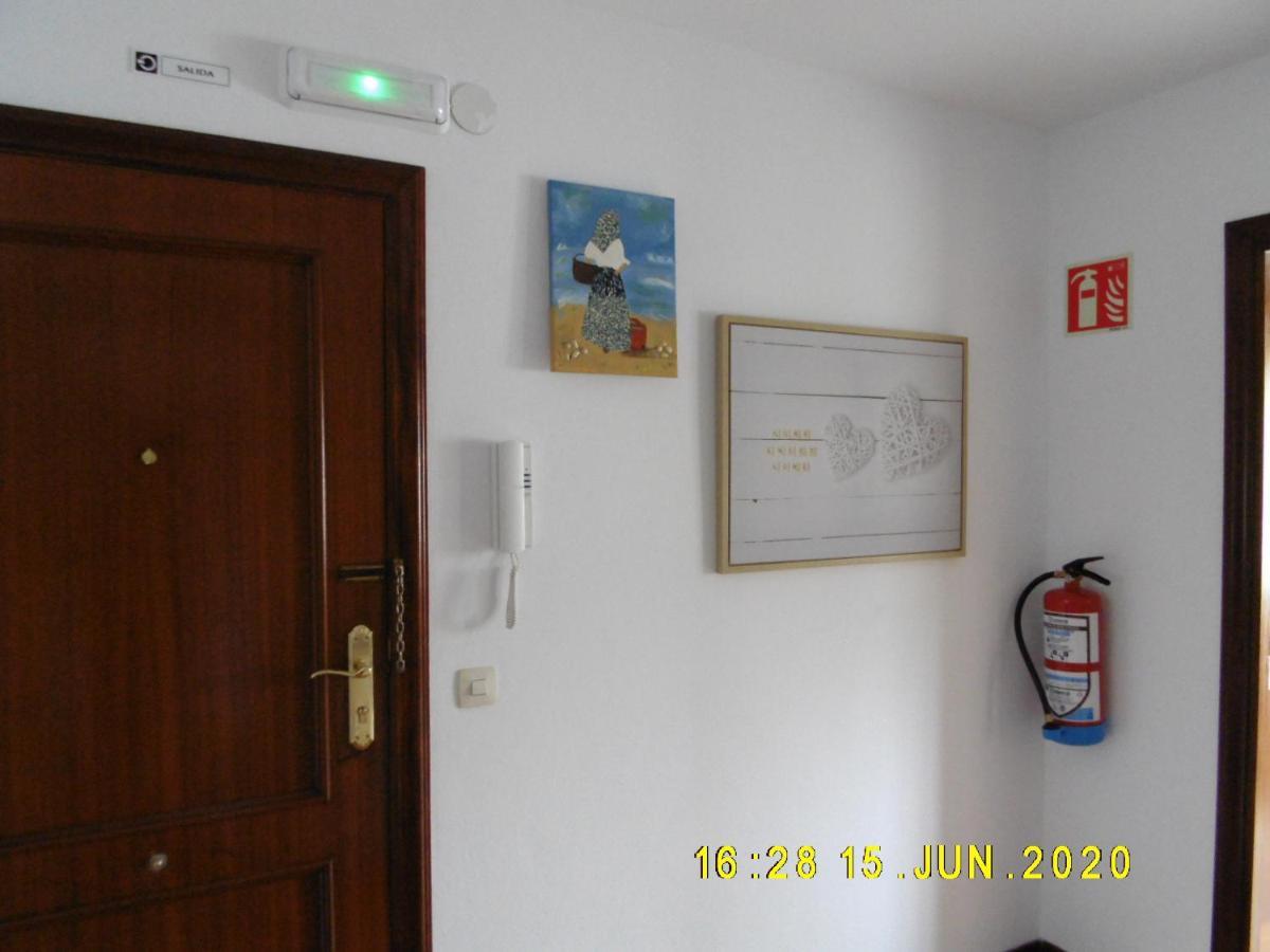 Apartamento Anjana Сан Висенте де ла Баркера Екстериор снимка